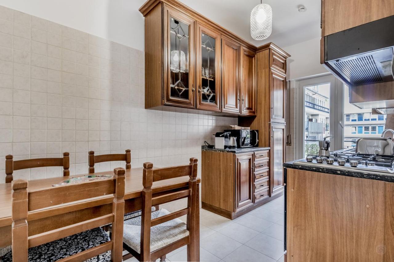 Garbatella Elegant Apartamento *